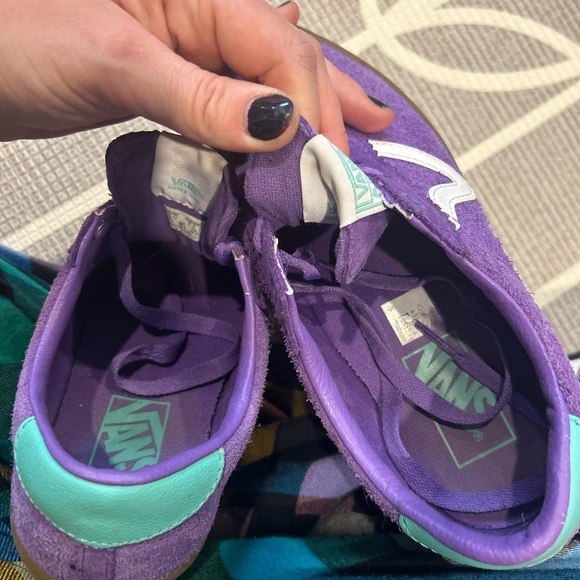 Purple/Teal size 7.5 Gum Sole - Picture 6 of 8